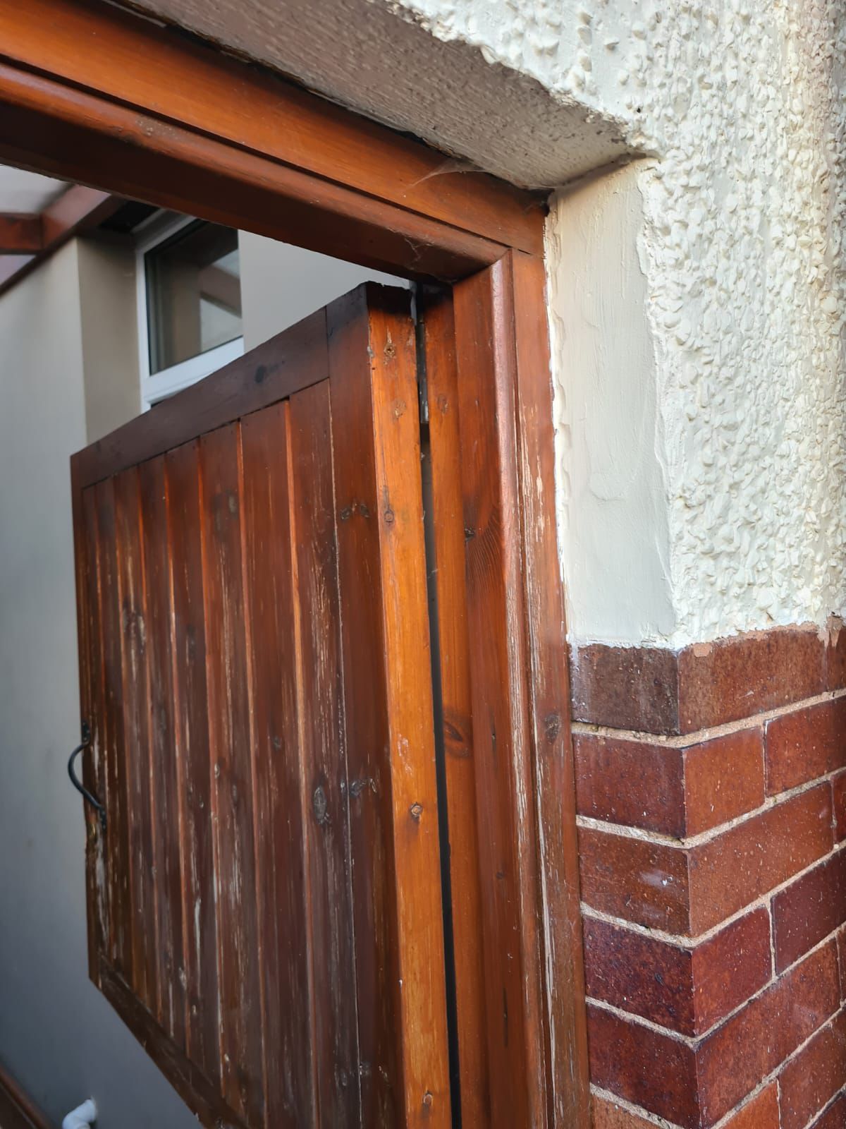 Door before restoration detail